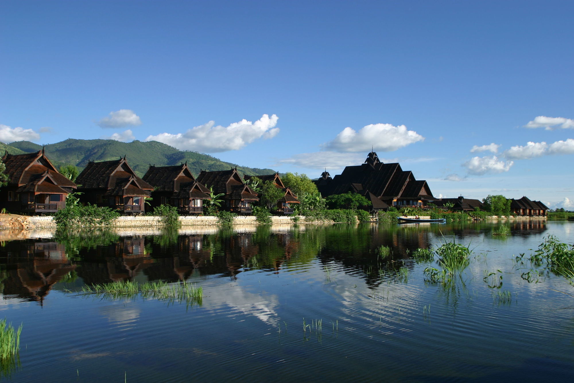 Inle Princess Resort Nyaung Shwe Exterior photo