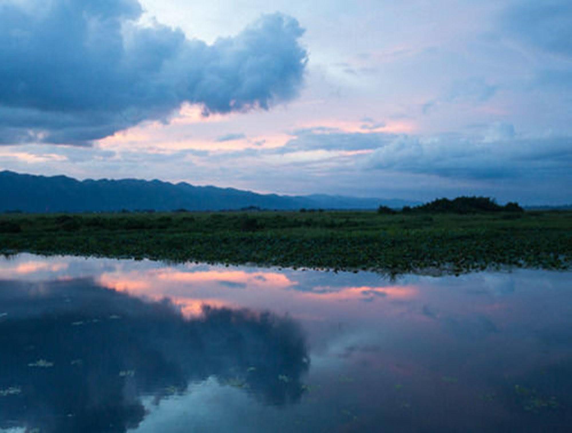 Inle Princess Resort Nyaung Shwe Exterior photo